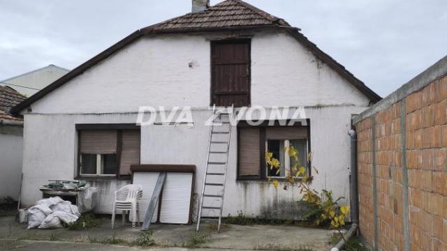 Stan, Trosoban, Prodaja, 114m2, Stari Majur, Petrovaradin, Novi Sad