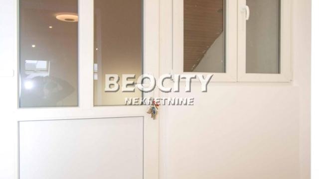 Stan, Trosoban, Prodaja, 62m2, Zemun polje, Zemun, Vlajka Đuranovića