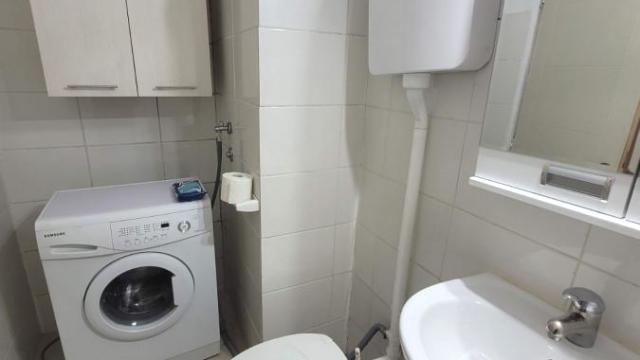 Stan, Dvosoban, Izdavanje, 42m2, Banjica, Voždovac, Crnotravska
