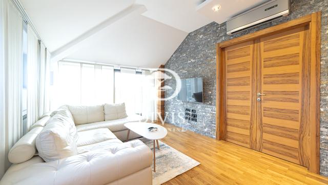 Stan, Trosoban, Prodaja, 102m2, Osmana Đikića