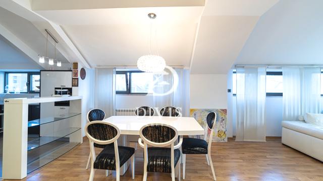 Stan, Trosoban, Prodaja, 102m2, Osmana Đikića