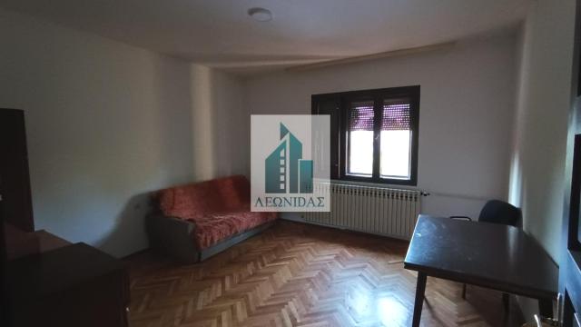 Stan, Trosoban, Izdavanje, 100m2, Staro groblje, Palilula, Niš