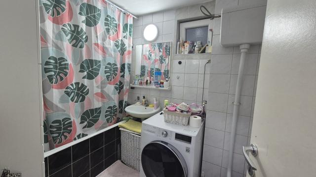 Stan, Dvoiposoban, Prodaja, 51m2, Gandijeva