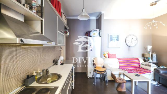 Stan, četvorosoban, Prodaja, 81m2, Nušićeva