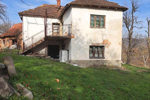 prodaja, kuca,
reljinci-opstina-gornji-milanovac, 974467, petosoban-i-veci-reljinci