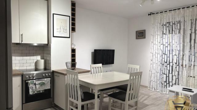 Kuća, Dvoiposoban, Izdavanje, 65m2, Banovo brdo, Čukarica, Blagoja Parovića