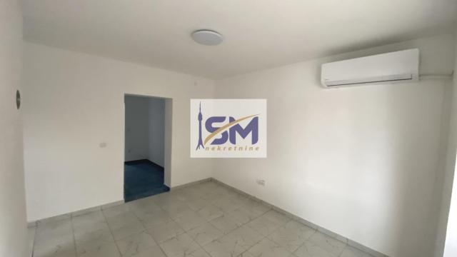 Poslovni prostor, Dvosoban, Izdavanje, 50m2, Borča, Palilula, Bratstva i jedinstva