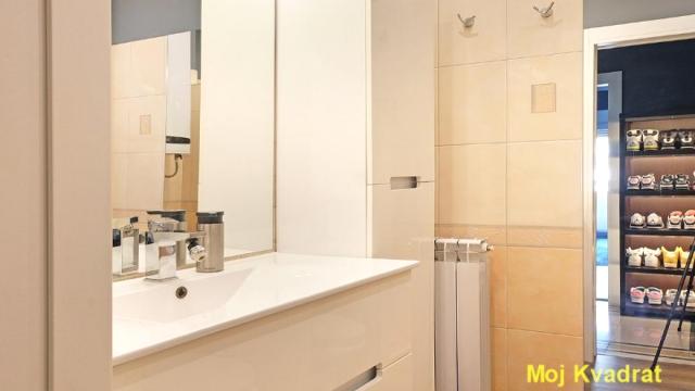 Stan, Trosoban, Prodaja, 105m2, Pravni fakultet, Vračar, Beogradska