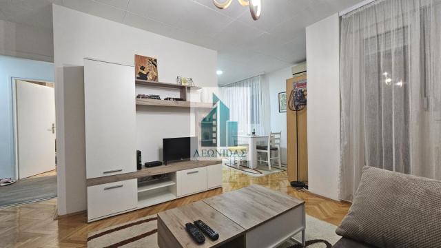 Stan, Jednoiposoban, Izdavanje, 42m2, Bulevar Nemanjica, Medijana, Niš