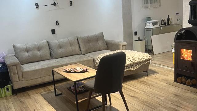 Kuća, Dvosoban, Prodaja, 56m2, Banstol