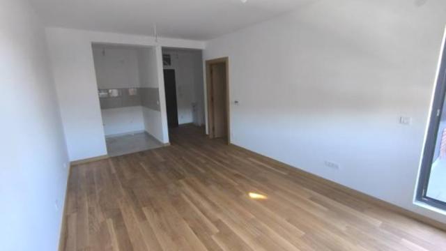Stan, Dvoiposoban, Prodaja, 58m2, Surčin, Vojvođanska