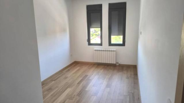 Stan, Dvoiposoban, Prodaja, 58m2, Surčin, Vojvođanska