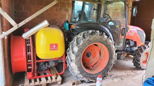 Kuća, četvorosoban, Prodaja, 250m2, Žbevac, Okolno mesto, Zbevac