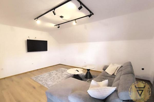 izdavanje, stanova,
altina-zemun-beograd, 975965, trosoban-abebe-bikile