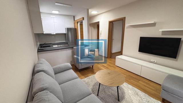 Stan, Jednosoban, Izdavanje, 42m2, Centar, Gradska lokacija, Jagodina