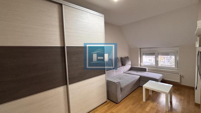 Stan, Jednosoban, Izdavanje, 42m2, Centar, Gradska lokacija, Jagodina