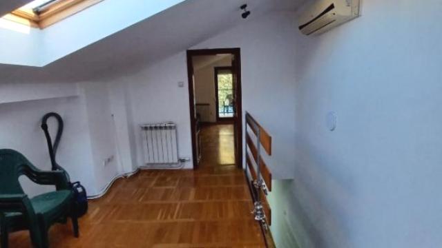 Kuća, četvoroiposoban, Prodaja, 108m2, Učiteljsko naselje, Zvezdara, Kačićeva