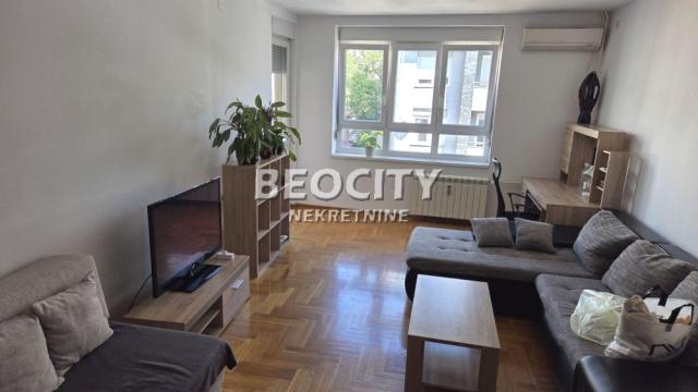 Stan, Dvosoban, Izdavanje, 62m2, Južni bulevar, Vračar, Šumatovačka