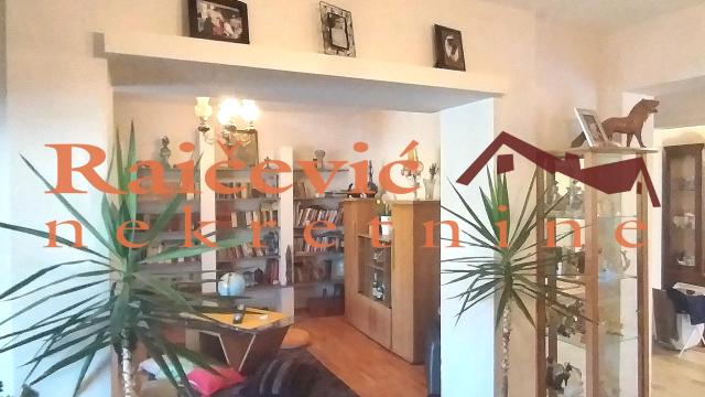 Kuća, Prodaja, 354m2, Vrčin, Grocka, Skadarlijska