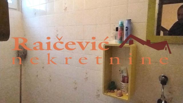 Kuća, Prodaja, 354m2, Vrčin, Grocka, Skadarlijska