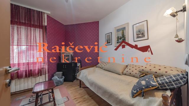 Kuća, četvorosoban, Prodaja, 85m2, Dorćol, Stari grad, Dobracina