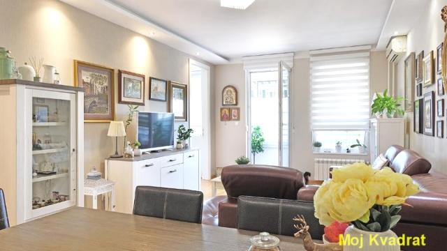 Stan, četvorosoban, Prodaja, 103m2, Blok 67 (Belvil), Novi Beograd, Jurija Gagarina