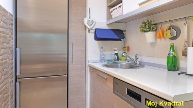 Stan, četvorosoban, Prodaja, 103m2, Blok 67 (Belvil), Novi Beograd, Jurija Gagarina