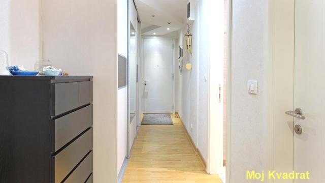 Stan, četvorosoban, Prodaja, 103m2, Blok 67 (Belvil), Novi Beograd, Jurija Gagarina