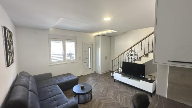 Stan, Jednoiposoban, Prodaja, 42m2, Nova Detelinara, Novi Sad, Nova Detelinara