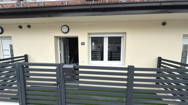 Stan, Jednoiposoban, Prodaja, 42m2, Nova Detelinara, Novi Sad, Nova Detelinara