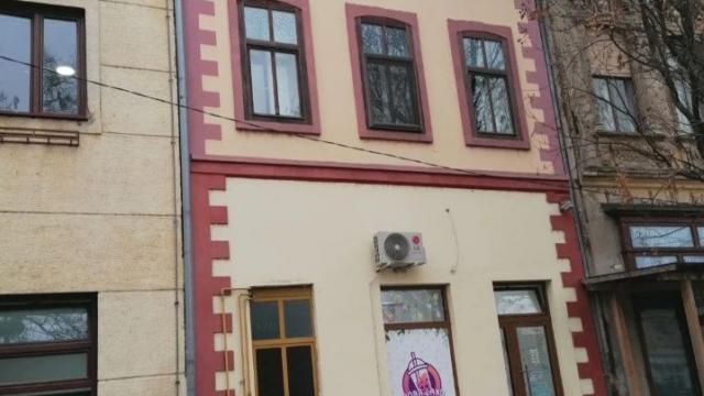 Stan, Trosoban, Prodaja, 156m2, Zitni Trg