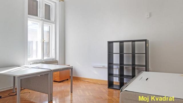 Stan, Petosoban, Izdavanje, 239m2, Kalemegdan, Stari grad, Cara Uroša