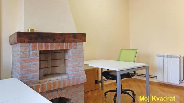 Stan, Petosoban, Izdavanje, 239m2, Kalemegdan, Stari grad, Cara Uroša