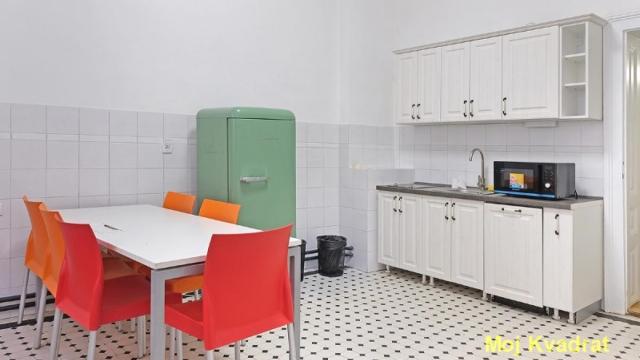 Stan, Petosoban, Izdavanje, 239m2, Kalemegdan, Stari grad, Cara Uroša