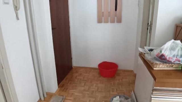 Stan, Dvosoban, Prodaja, 59m2, Batajnica, Zemun, Svetog Serafima Saravskog
