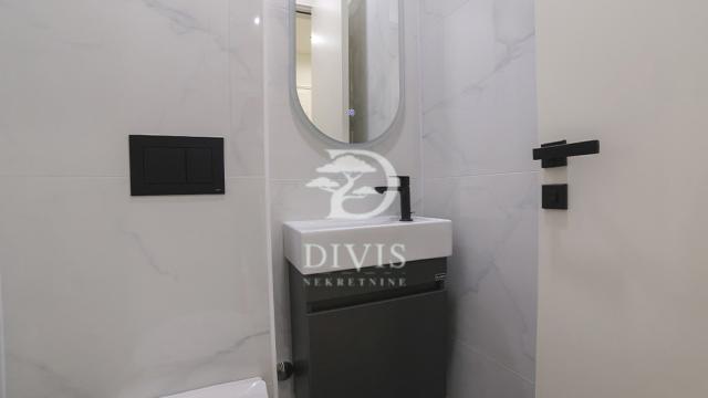 Stan, Trosoban, Prodaja, 70m2, Bulevar despota Stefana