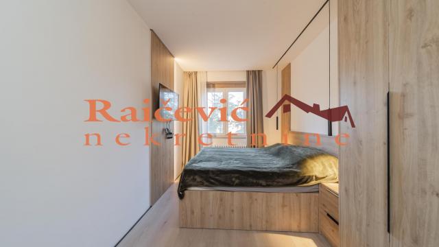 Stan, Trosoban, Prodaja, 78m2, Senjak, Savski venac, Bulevar Vojvode Misica