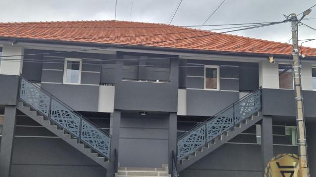 Kuća, Izdavanje, 500m2, Ledine, Novi Beograd, Vinogradska