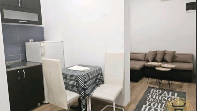 Kuća, Petosoban, Izdavanje, 120m2, Borča, Palilula, Devička