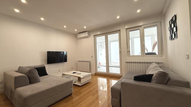 Stan, Troiposoban, Izdavanje, 71m2, Tetovska