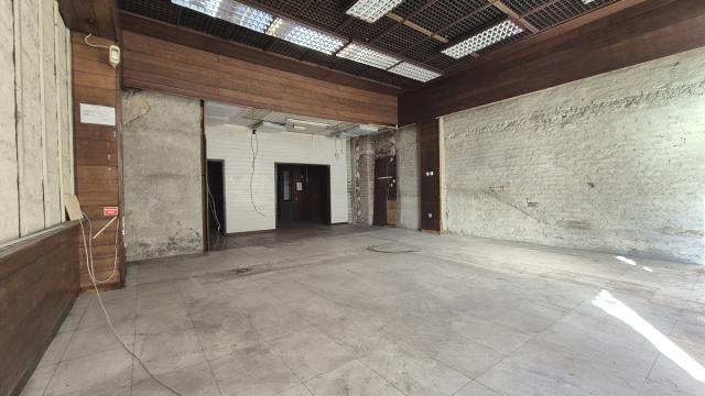 Poslovni prostor, Trosoban, Izdavanje, 114m2, Balkanska