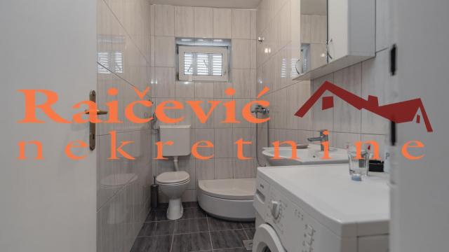 Kuća, Izdavanje, 604m2, Voždovac, Nikole Djurkovica