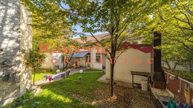 Stan, Trosoban, Prodaja, 74m2, Centar, Zemun, dr Petra Markovica