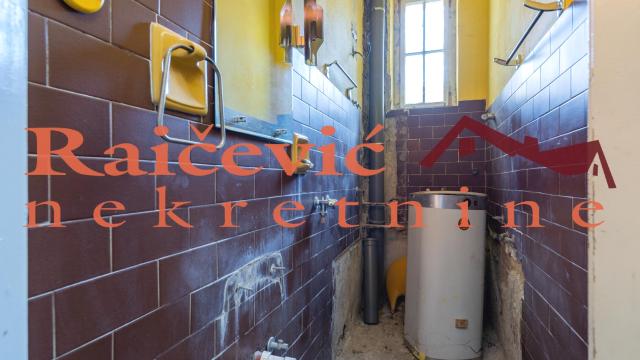 Stan, Trosoban, Prodaja, 74m2, Centar, Zemun, dr Petra Markovica