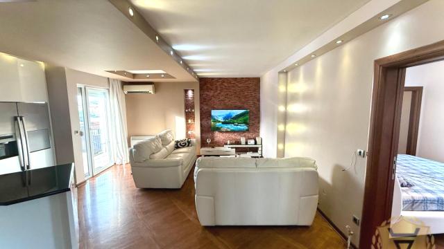 Stan, Troiposoban, Izdavanje, 96m2, Palata pravde, Savski venac, Vojvode Milenka