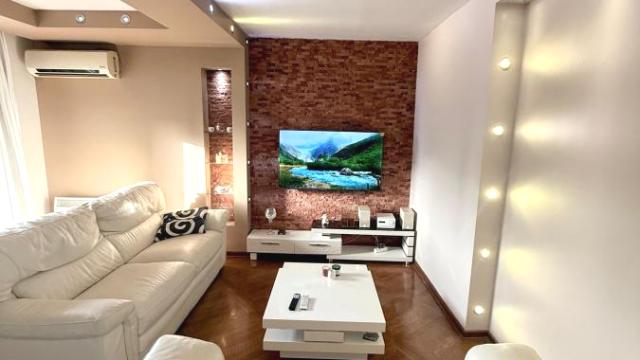 Stan, Troiposoban, Izdavanje, 96m2, Palata pravde, Savski venac, Vojvode Milenka