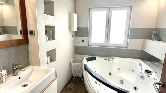 Stan, Troiposoban, Izdavanje, 96m2, Palata pravde, Savski venac, Vojvode Milenka