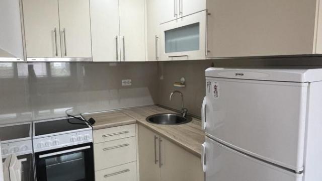 Stan, Trosoban, Izdavanje, 46m2, Bulbulder, Zvezdara, Kosare Cvetković