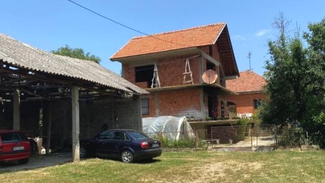 Kuća, Trosoban, Prodaja, 150m2, Aleksandrovac