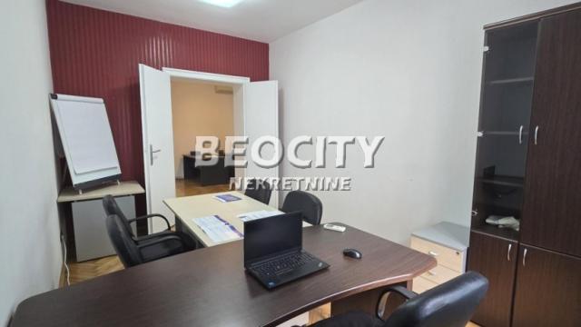 Poslovni prostor, Jednosoban, Izdavanje, 100m2, Savski trg - Pristanište, Savski venac, Milovana Milovanovića